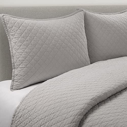 How Casaluna's Linen Blend Actually Regulates Temperature While You Sleep